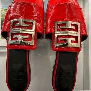 Red Patent 4G Flat Mules